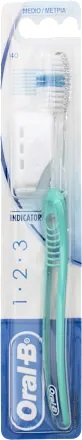 ORALB 123 INDICATOR SPAZZOLINO MANUALE SETOLE 40 MEDIE - Angeli Pharm