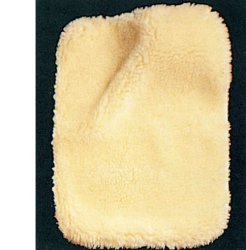 VELLO ANTIDECUBITO IN LANA NATURALE MISURA 100X70CM. INDICAZIONI: PREVENZIONE PIAGHE DA DECUBITO, DECORSI POST-OPERATORI E NEI LUNGODEGENTI, INCONTINENTI ALLETTATI O IN CARROZZELLA - Angeli Pharm